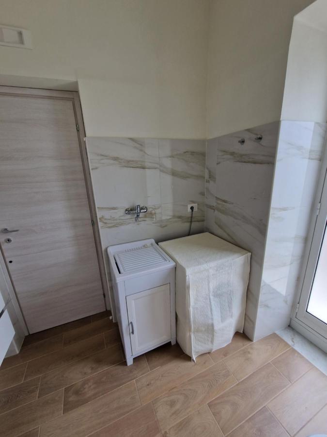 カターニアCasa Del Soleアパートメント エクステリア 写真